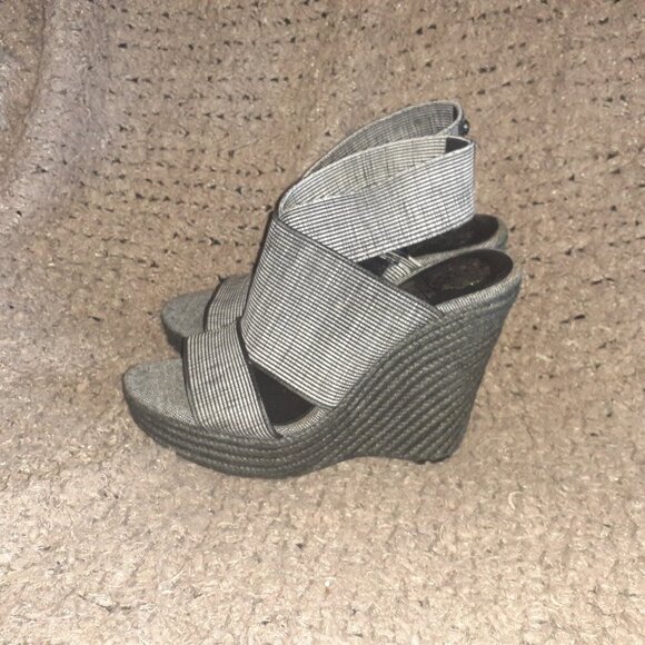 VINCE CAMUTO-Madalisa-Espadrille Platform Wedge-Black/White Textile-Sz 9.5-NM - Picture 2 of 7